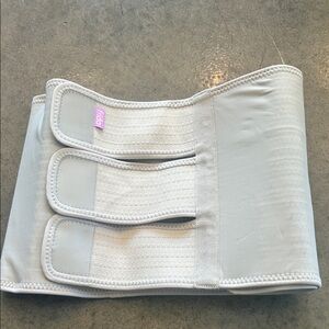 Frida mom belly band